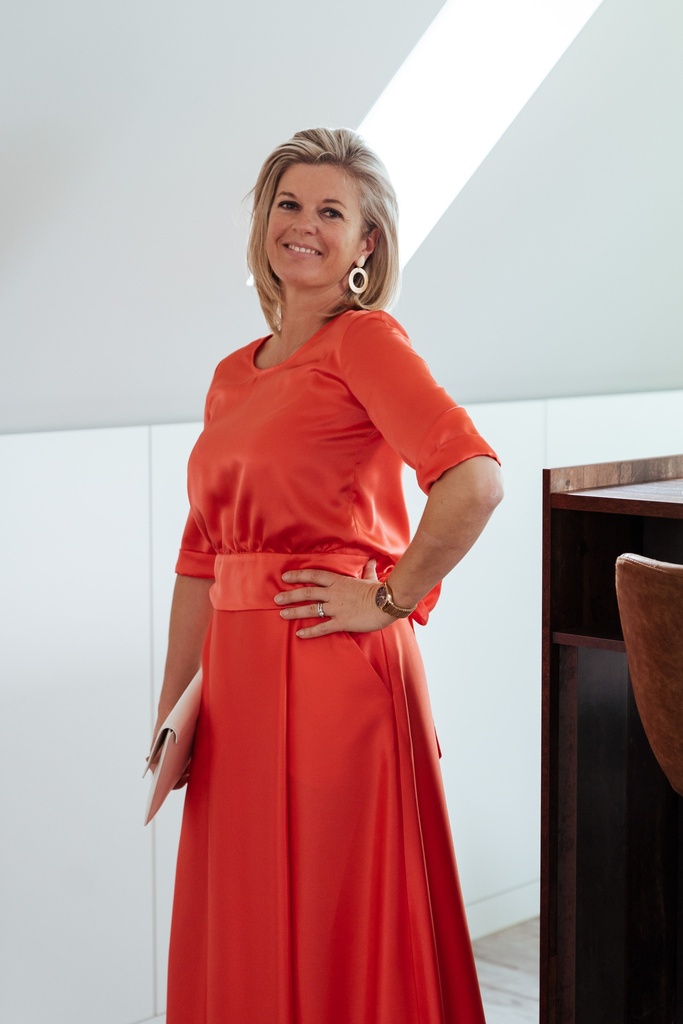 NXI rok oranje