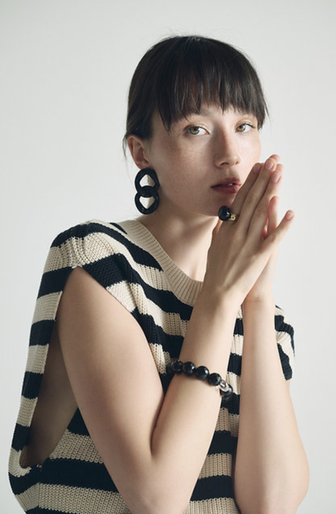 LAURENCE DELVALLEZ armband billie zwart clear