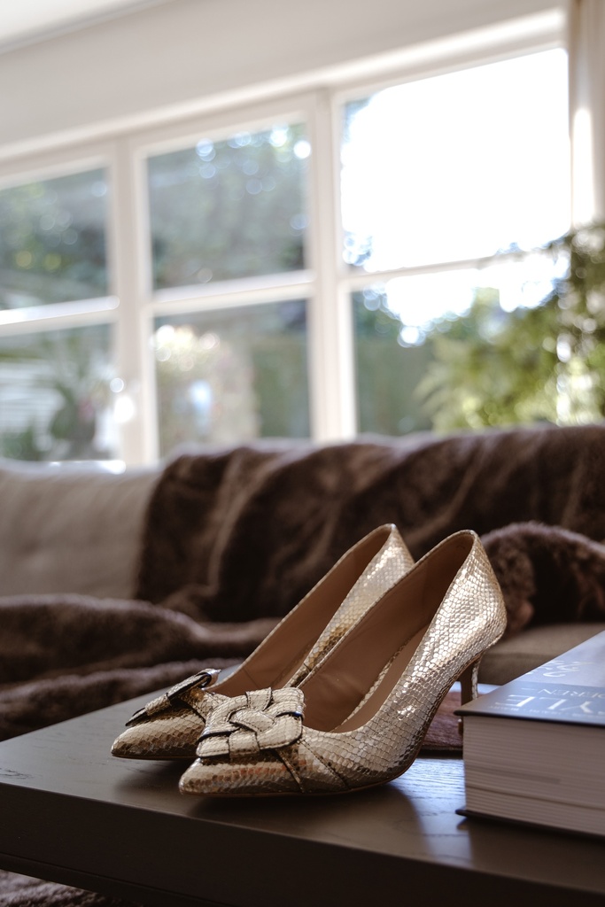 KUNOKA pumps JANE goud