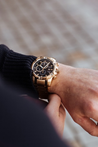 [MD33047-01] VNDX uurwerk YOUNG REBEL goud goud