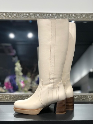 [25226] CTWLK laars ISAAC crema